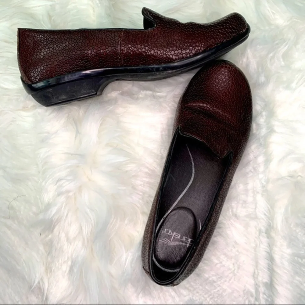 Dansko‎ Brown Cobblestone Olivia Leather Loafer